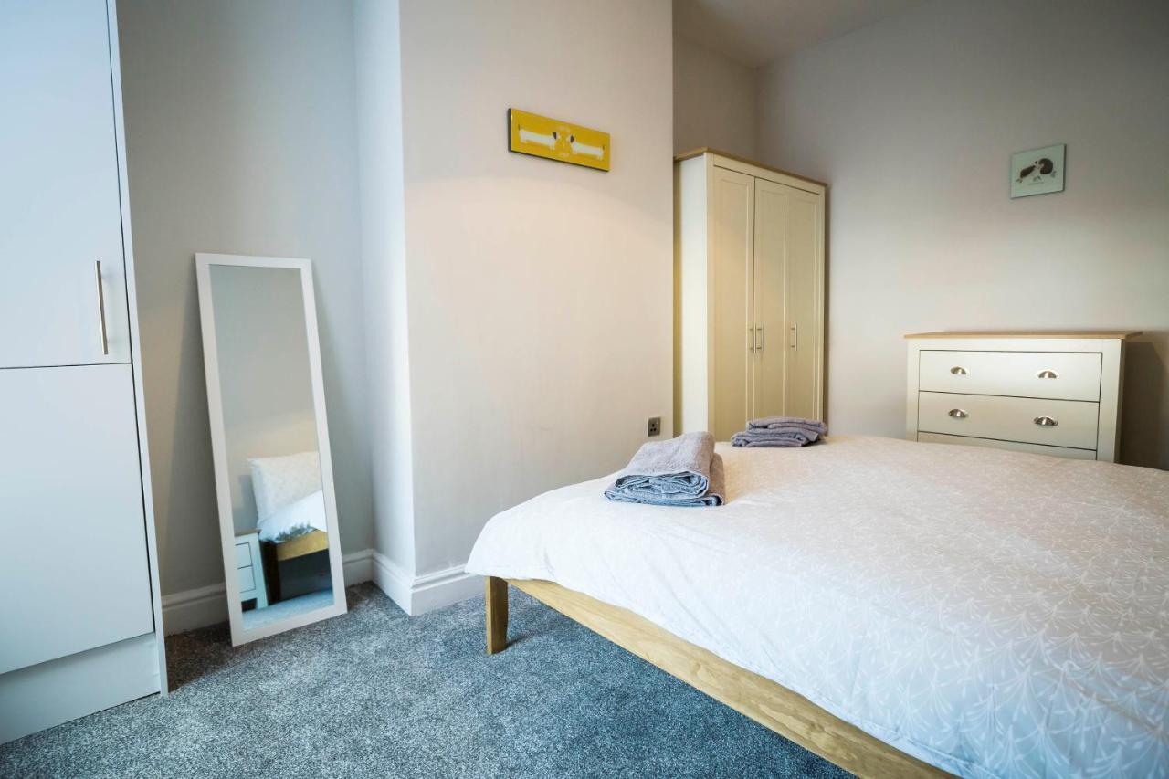 Spacious, Modern 4 Bed House Close To City Centre Chester Eksteriør bilde
